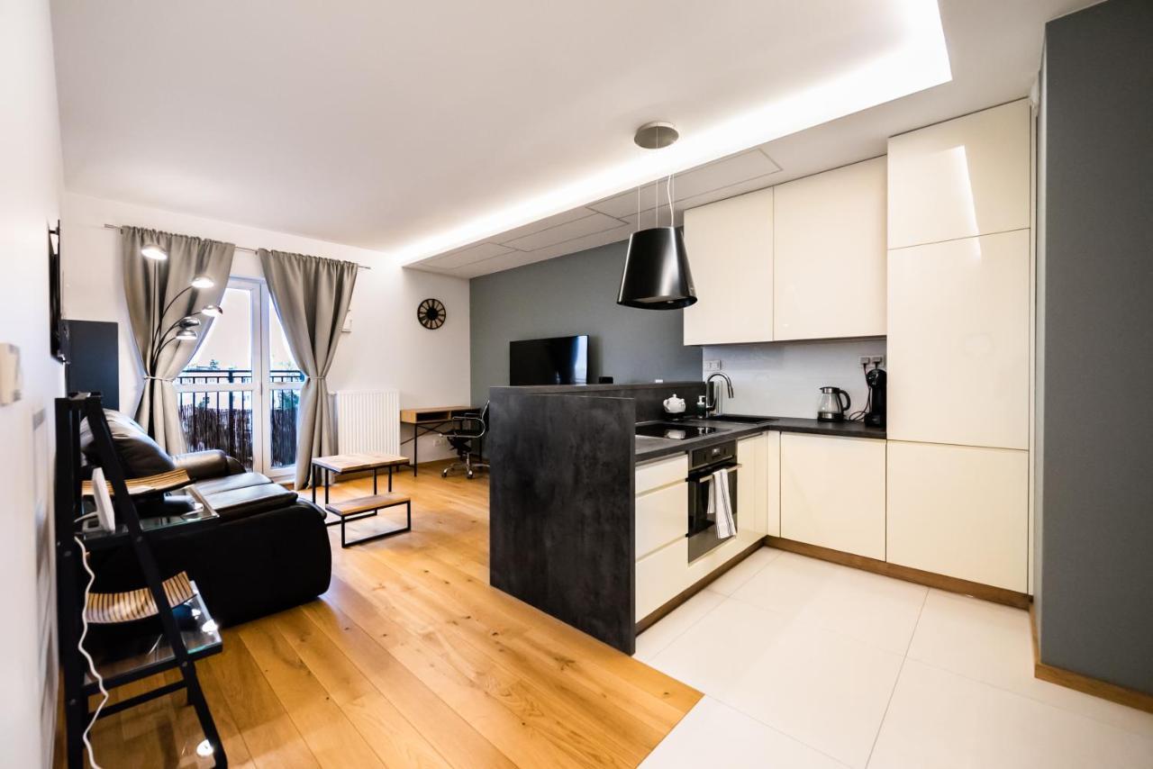 Bakalarska Modern Apartment Warsaw Ngoại thất bức ảnh